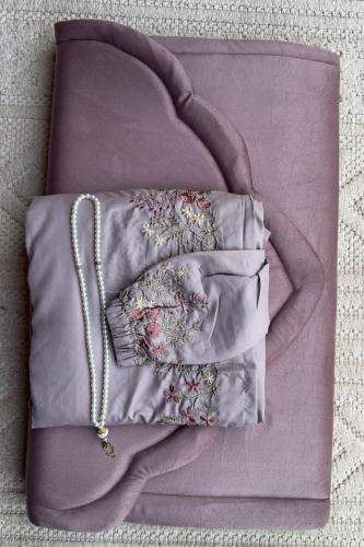 طقم صلاة ربطة + سجاد مع شرشف مرد