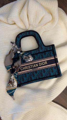 شنطة ديور فخمة مخفضة