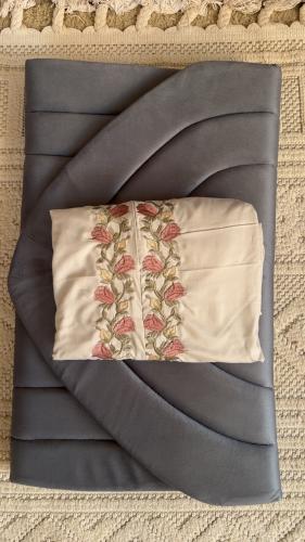 طقم صلاة سحاب + سجاد مع شرشف سحاب