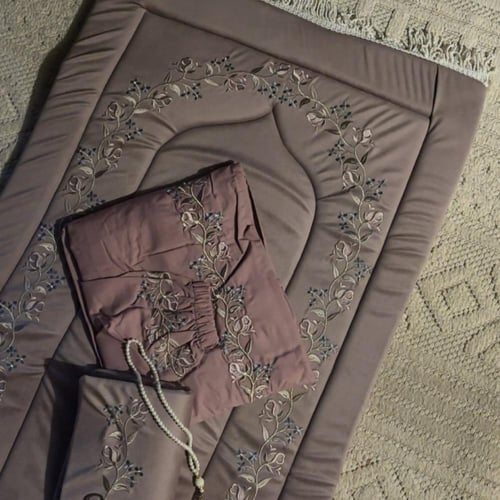 طقم ملكي صلاة فخم جدا مرد