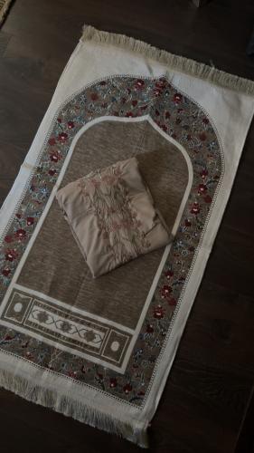 طقم تركي فخم جدا سحاب