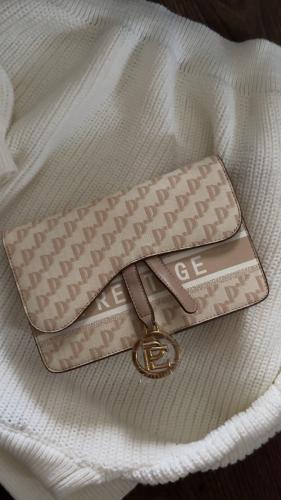 شنطة اصلية فخمة مخفضة