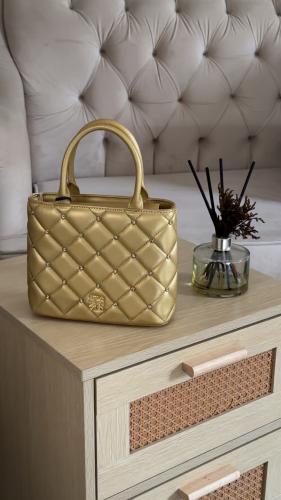 شنطة اصلية فخمة مخفضة