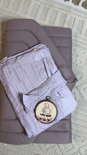 طقم صلاة + سجاد مع شرشف مرد ربطة