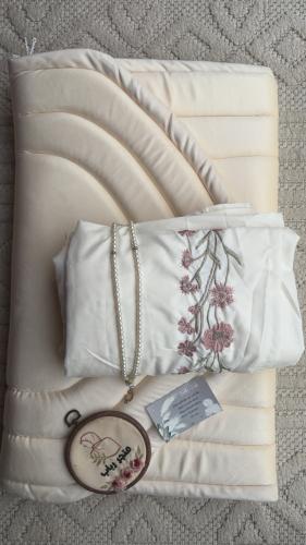 طقم صلاة + سجاد مع شرشف مرد ربطة