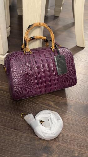 شنطة اصلية فخمة