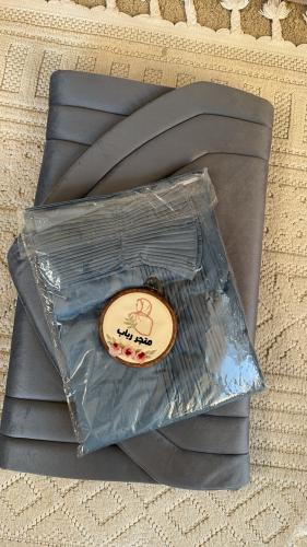 طقم صلاة + سجاد مع شرشف مرد ربطة