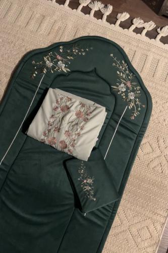 طقم صلاة فخم جدا سحاب