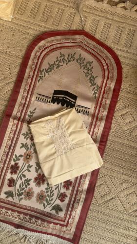 طقم اطفال ٩ ل ١١ سنوات