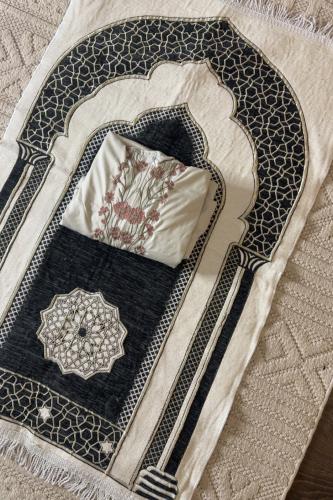 طقم تركي فخم جدا سحاب
