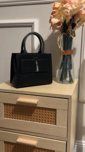 شنطة اصلية فخمة مخفضة