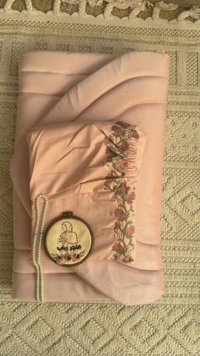 طقم صلاة + سجاد مع شرشف مرد ربطة
