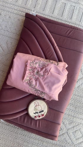 طقم صلاة + سجاد مع شرشف مرد ربطة