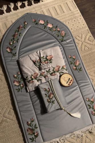 طقم ملكي صلاة فخم جدا مرد