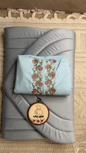 طقم صلاة سحاب + سجاد مع شرشف سحاب