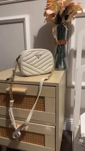 شنطة اصلية فخمة مخفضة