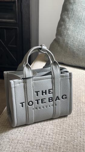 شنطة اصلية فخمة مخفضة