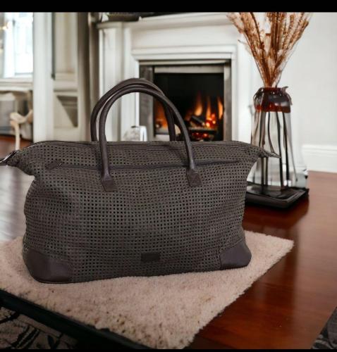 شنطة اصلي بوس boss