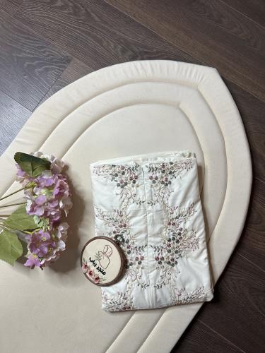 طقم صلاة + سجاد مع شرشف سحاب )