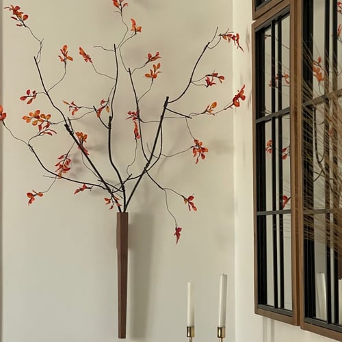 فازة جدارية خشب الجوز الغامق