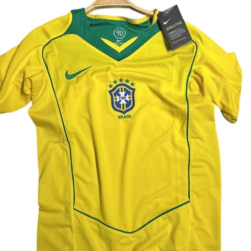 تيشرت منتخب البرازيل 2004/2005