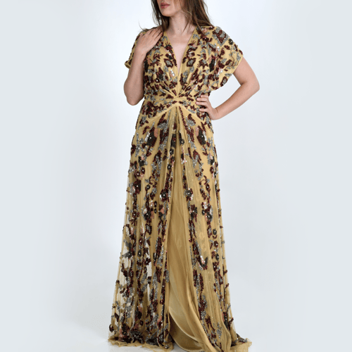 فستان تل بشك يدوي