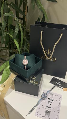 سـاعة نسائية ملونه