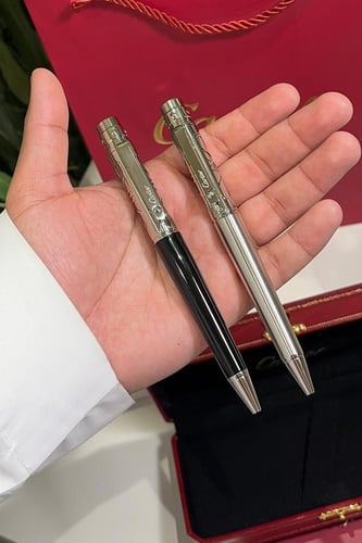 قلّم كارتير العنكبوت ️