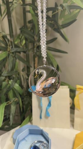 تعليقه سيارة swan
