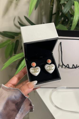 حلق شانيل قلب ماستر