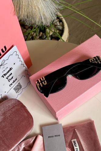 نظارة miu miu
