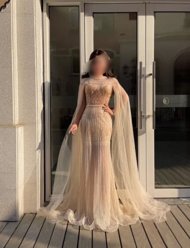 فستان سهره ذهبي خرز بأكمام طويله