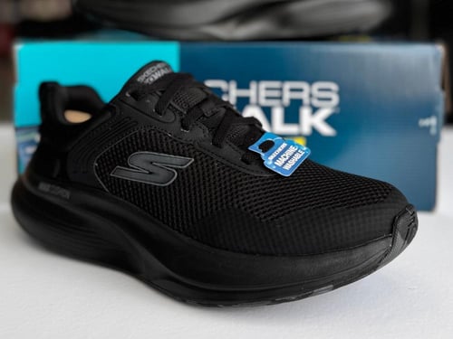 سكتشرز نسائي125055/BBK موديل رسمي ( للاستخدام اليو...