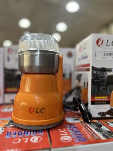 طاحونة على ولاعة السيارة