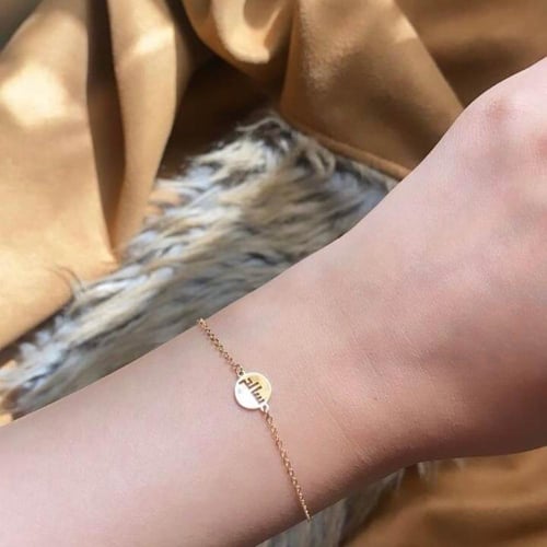 اسورة دائرية باسمك