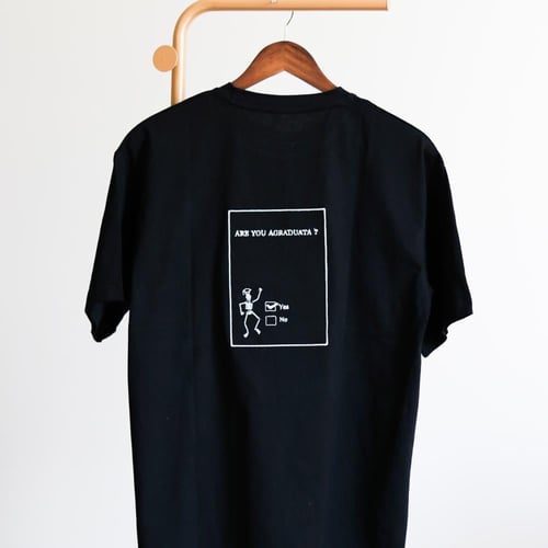 بوكس تيشيرت التخرج