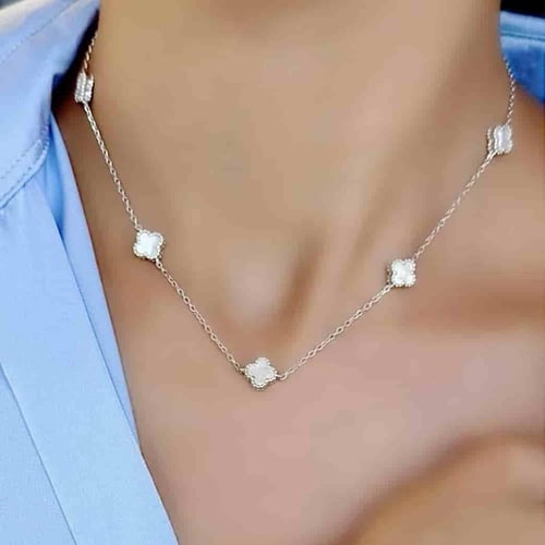 سلسال فان كليف خمس وردات بالحجر الملون