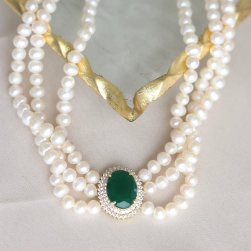 مخنق الأميرات مزين بلولو طبيعي زراعي . الوزن 4،1 ج...