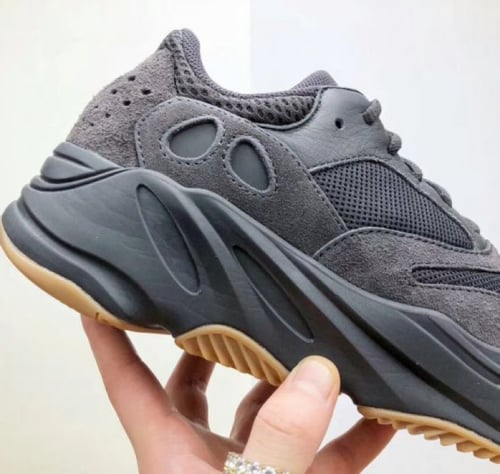 Adidas Yeezy Boost 700 Utility Black