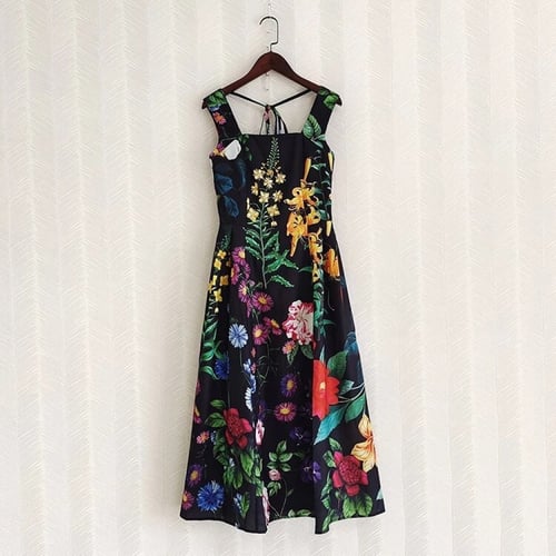 فستان ملكة كابلي