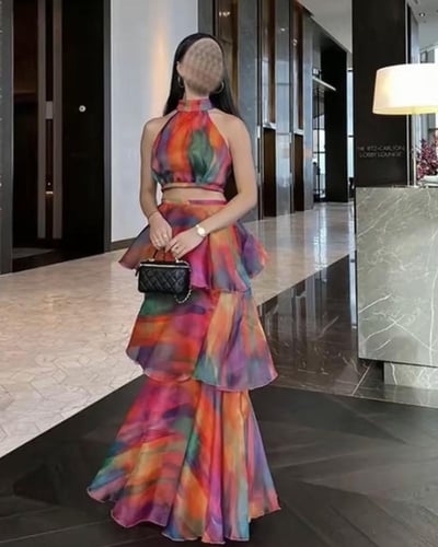 فستان بألوان مزهره