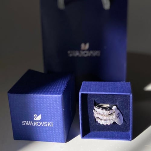 خاتم الهبه فضي سوارفسكي مع الملحقات