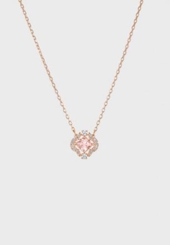 مجموعة الوردة