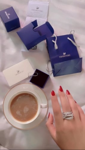 خاتم الهبه فضي سوارفسكي مع الملحقات