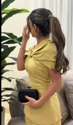 بدلة من قطعتين