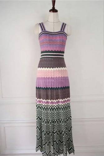 فستان ساندرو بألوان