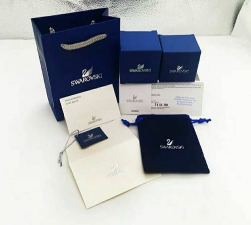 خاتم الهبه أزرق سوارفسكي مع الملحقات