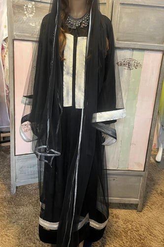 ثوب النشل تصميم حصري