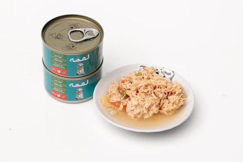 طعام رطب بالدجاج و الخضار مع المرق85g من شركة لُقم...