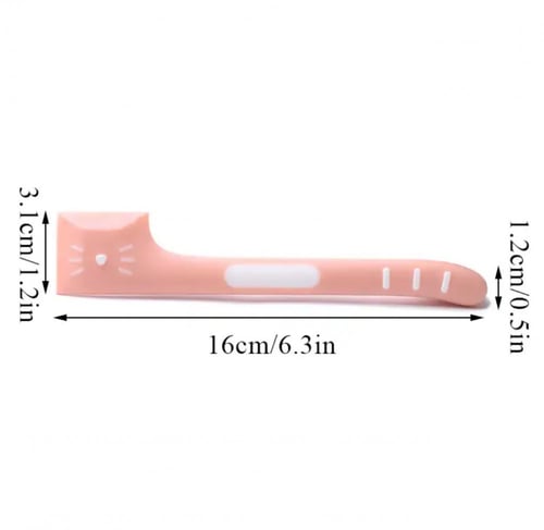 ملعقة طعام للحيوانات الأليفة